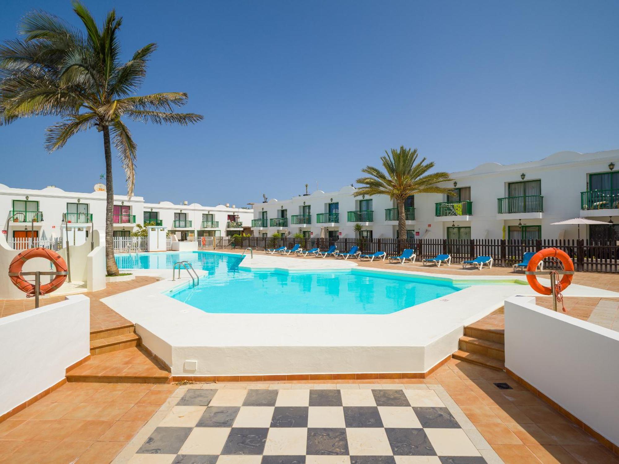 Ocean Pool View & Wifi By Irent Fuerteventura Apartment Corralejo Bagian luar foto